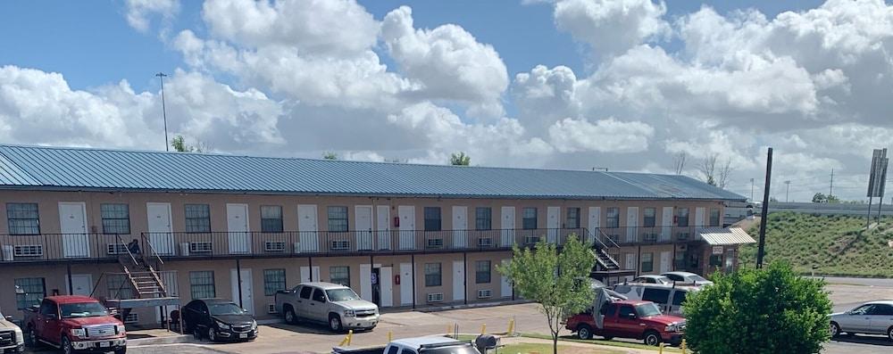 Loma Alta Motel photo 1