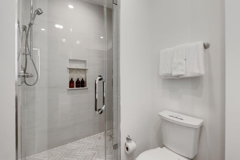 New Orleans Luxury Collection photo 69
