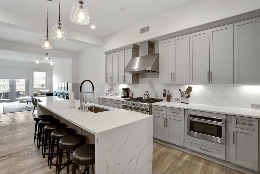 New Orleans Luxury Collection photo 28