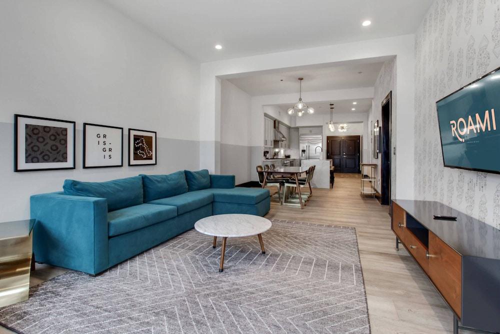 New Orleans Luxury Collection photo 40
