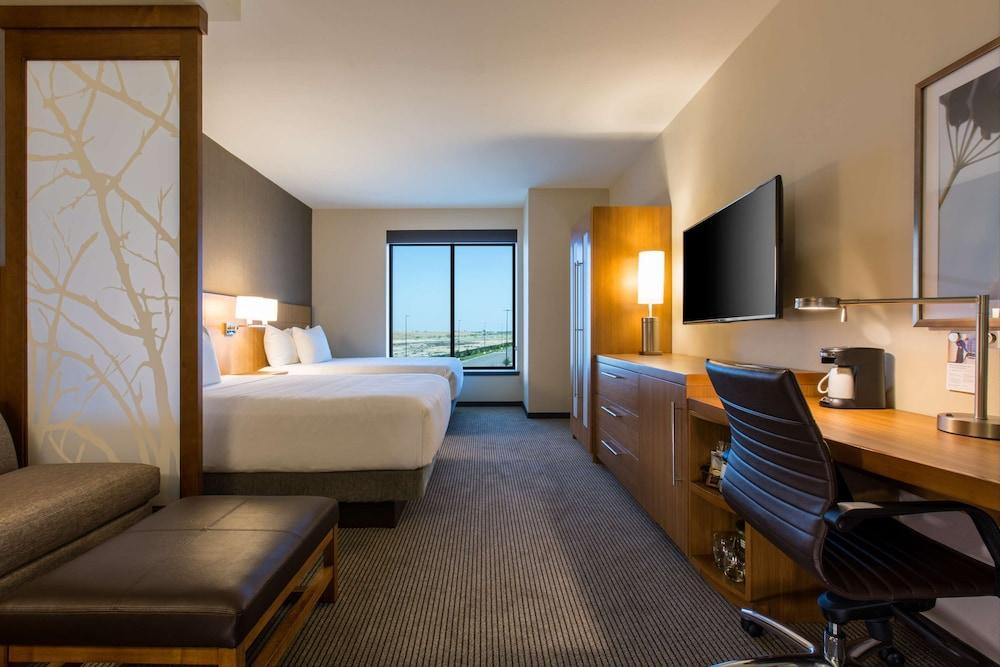 Hyatt Place Delano photo 17