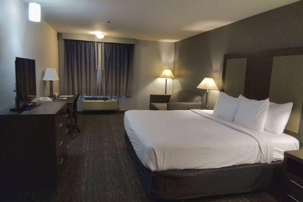 Baymont by Wyndham Moses Lake photo 6