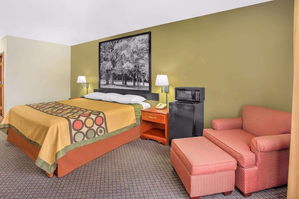 Super 8 by Wyndham Galva photo 7