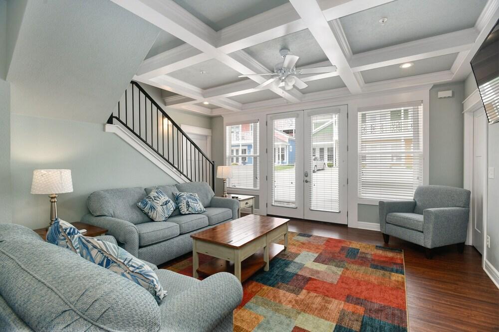 Bransons Nantucket photo 51
