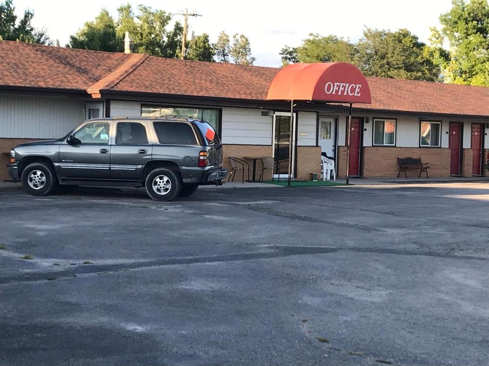 Motel Grand photo 49