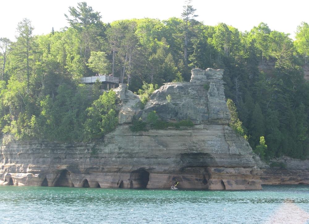 White Pine Lodge photo 19