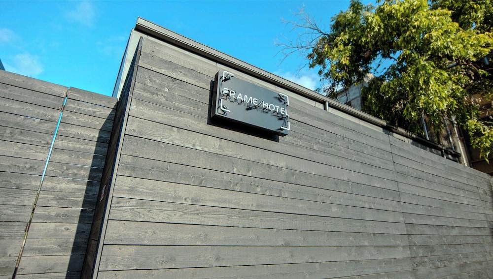 Frame Hotel - SoCo photo 32