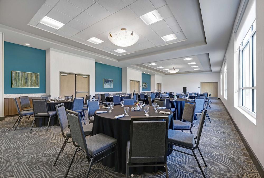 Hilton Garden Inn Manassas photo 42