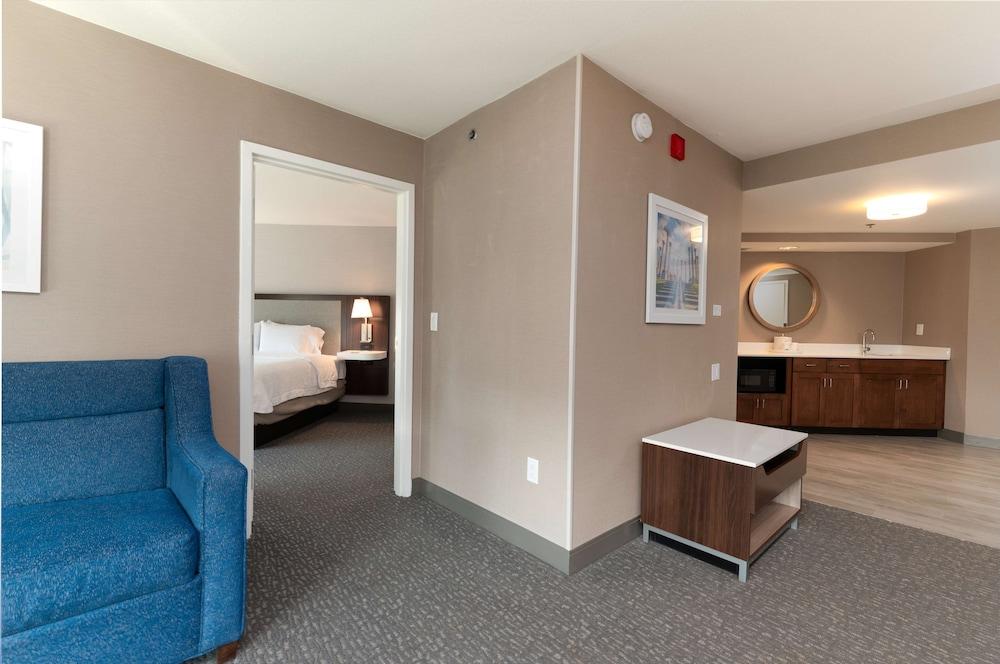 Hampton Inn & Suites Arlington Crystal City DCA photo 11