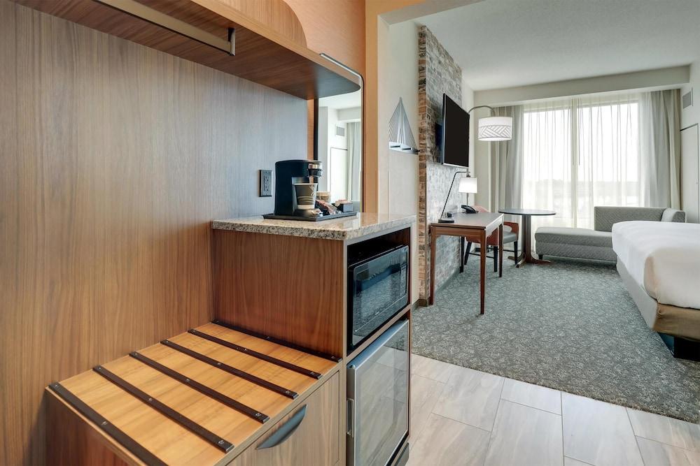 Drury Plaza Hotel North Charleston photo 37