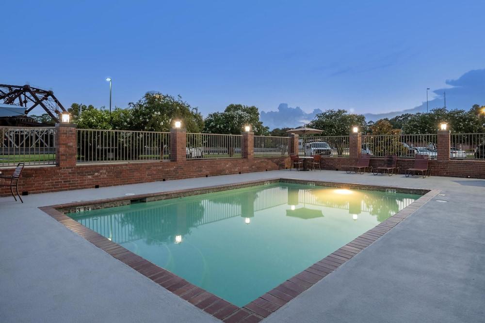 Best Western Plaquemine Inn photo 23