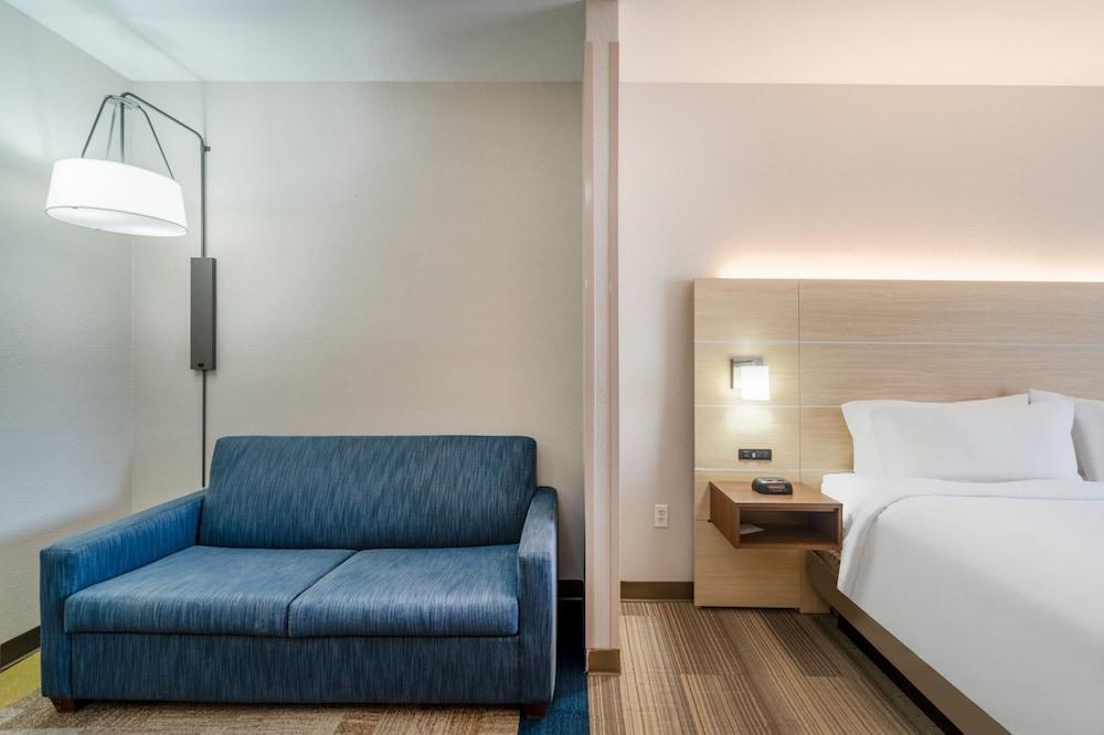 Holiday Inn Express Hotel & Suites Magee by IHG photo 10