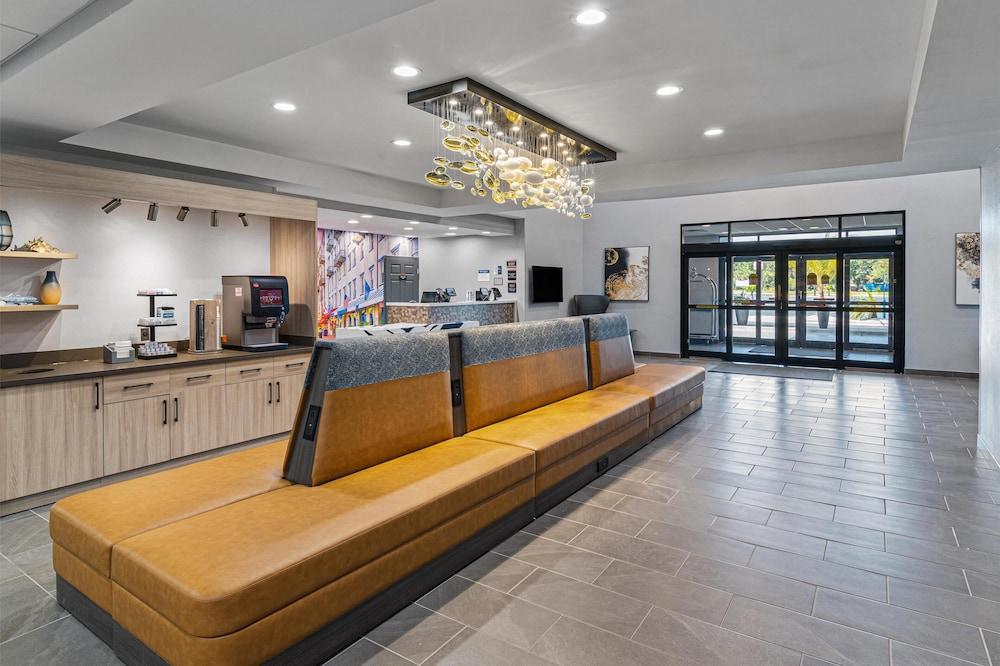 Best Western Plus Savannah Gateway photo 31