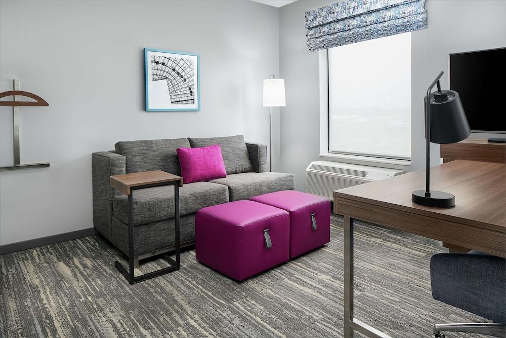 Hampton Inn & Suites Bridgeview Chicago photo 49