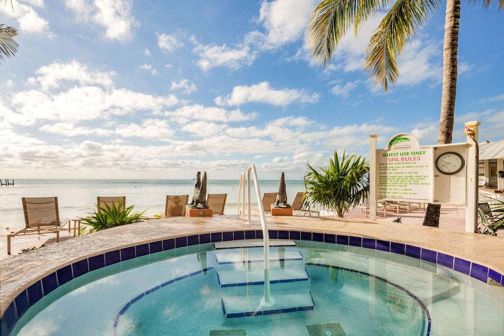 Coconut Beach Resort photo 24
