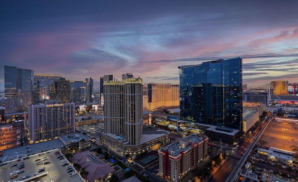 MGM Vegas Signature Suites Collection photo 14