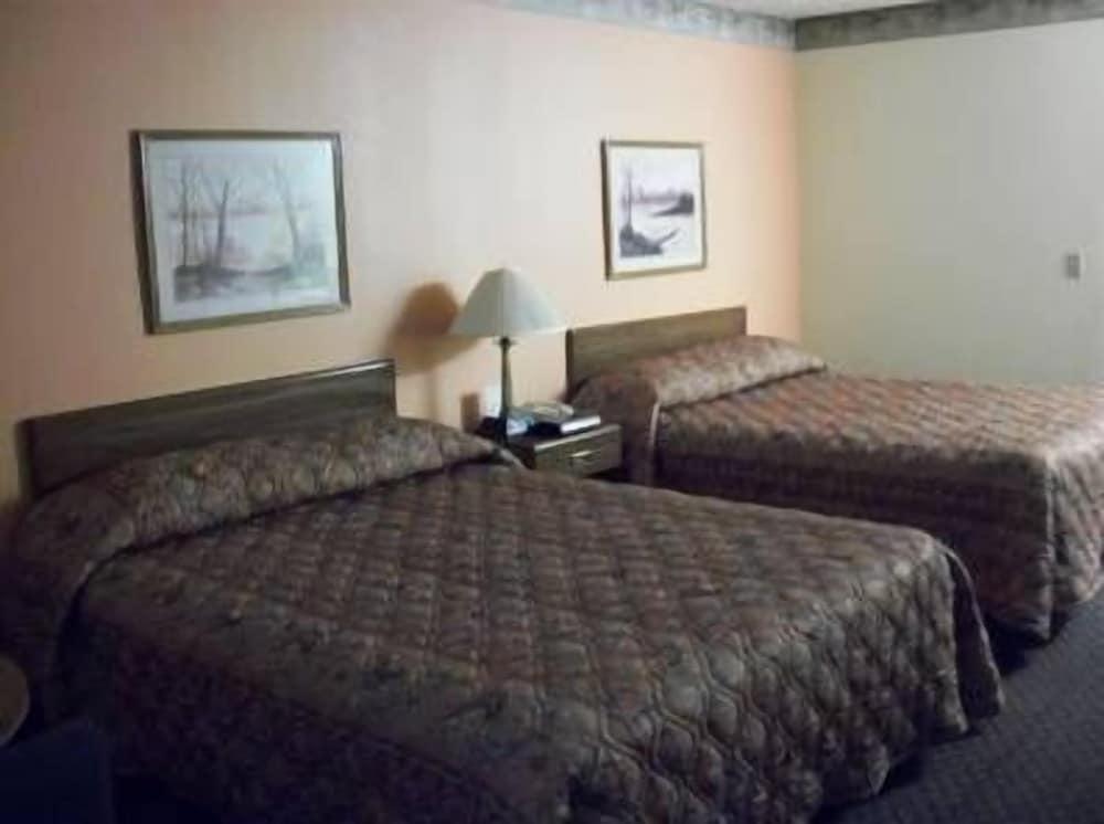 Lodi Valley Suites photo 11