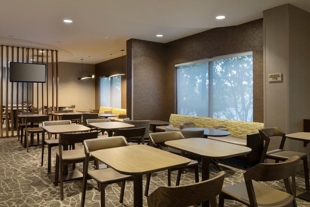 SpringHill Suites by Marriott Newark Liberty International photo 31