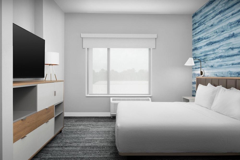 TownePlace Suites Jacksonville Airport photo 19