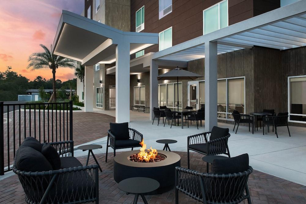 TownePlace Suites Jacksonville Airport photo 49