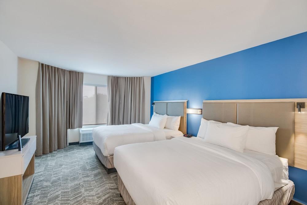 SpringHill Suites by Marriott Dallas NW Hwy/I35E photo 12