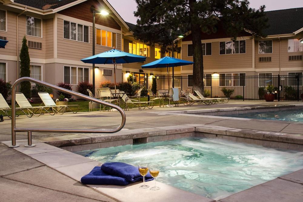 TownePlace Suites by Marriott Bend photo 27