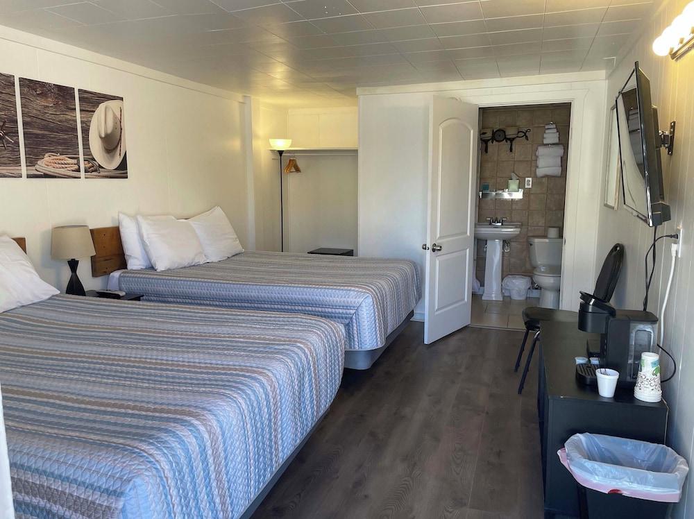 Brownings Motel photo 10