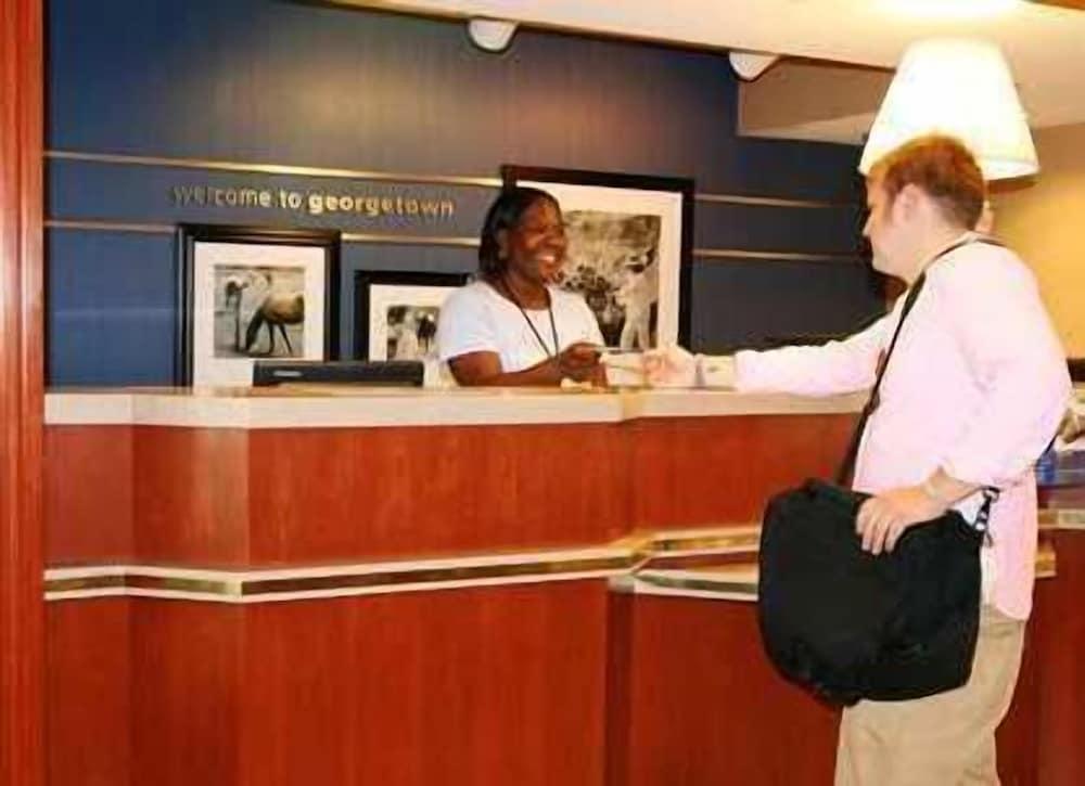 Hampton Inn Lexington/Georgetown photo 4