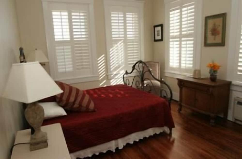 Riverview Hotel photo 32