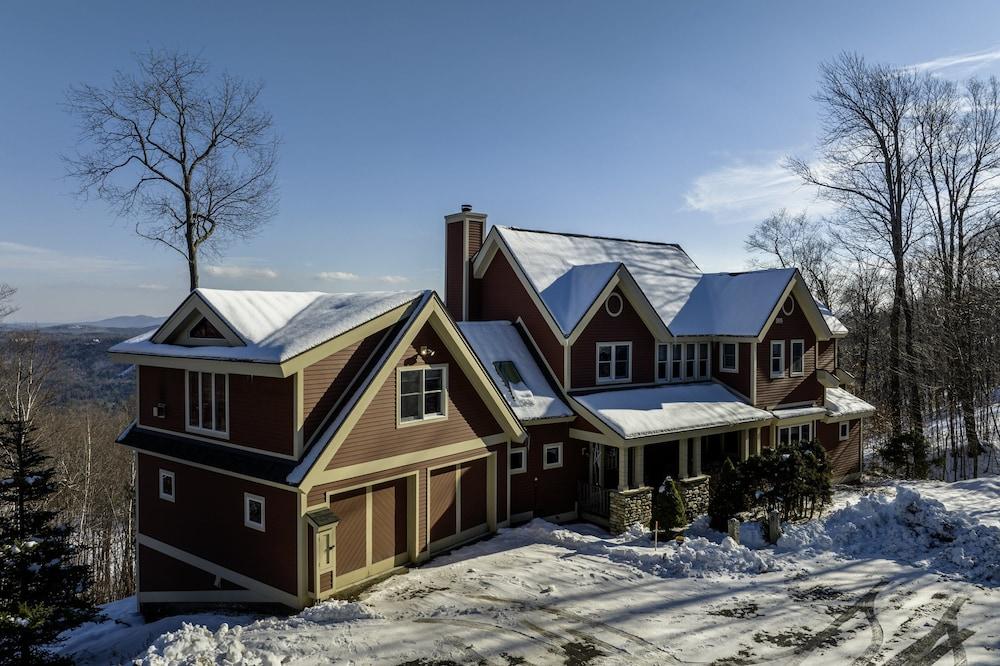 Solitude Village at Okemo by Vail Resorts — hotel in Ludlow