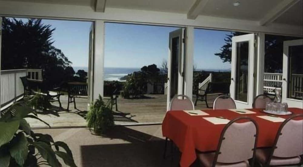 Little River Inn photo 30