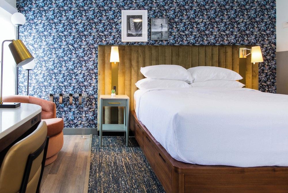 voco The Darwin Atlanta Midtown by IHG photo 19