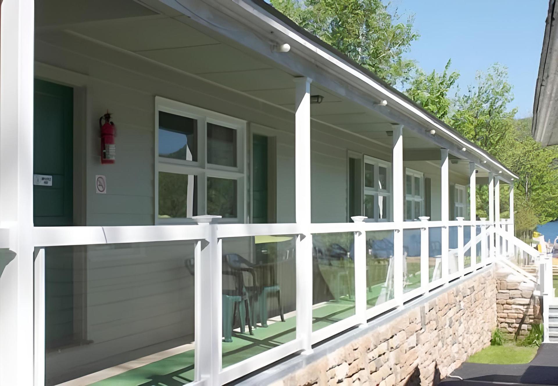 Shore Meadows Motel photo 40