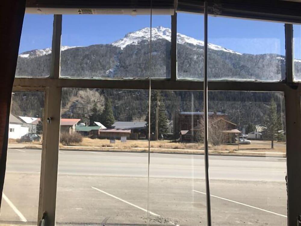 Prospector Motel photo 2