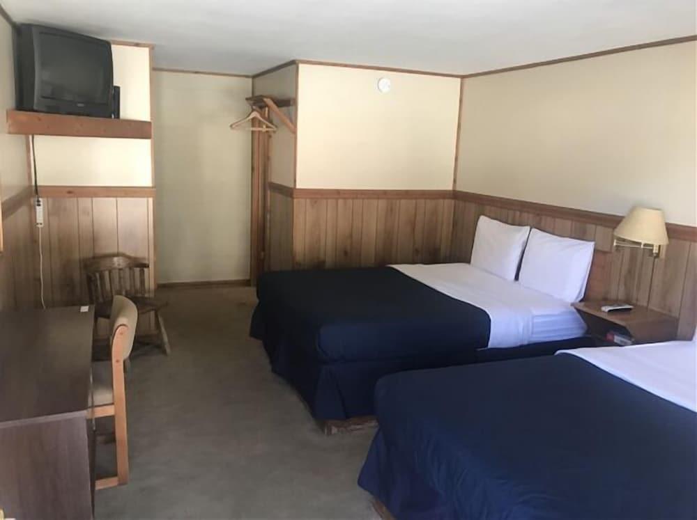 Prospector Motel photo 7