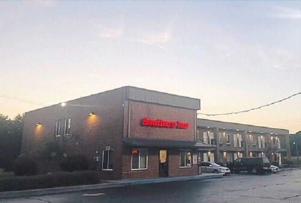 Southern Inn Lumberton photo 1