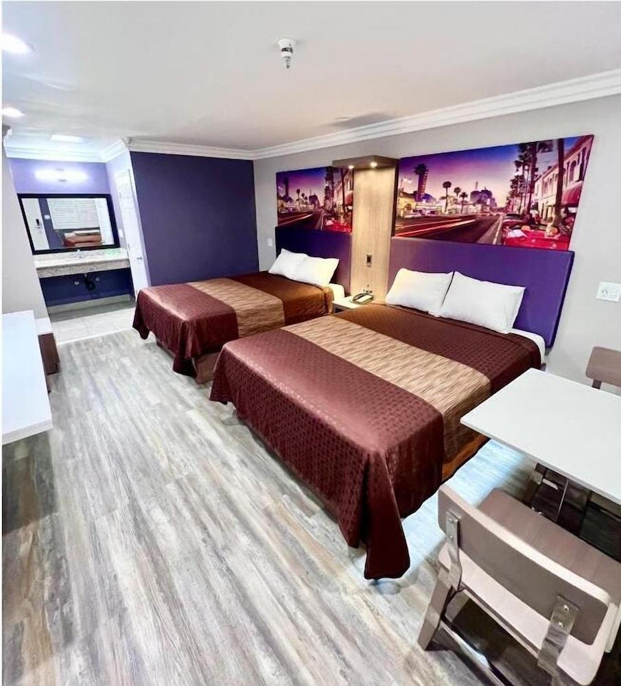 Paradise Inn photo 2