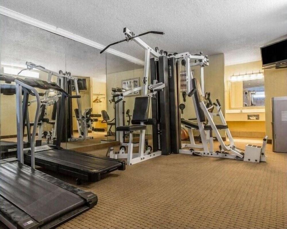 Travelers Inn Douglas By OYO US-441 photo 10