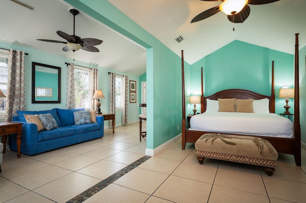 Southernmost House photo 94
