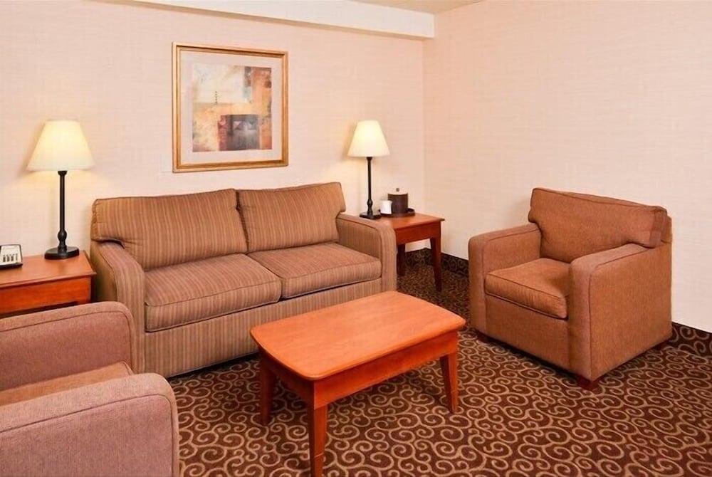 McKnight Hotel photo 16