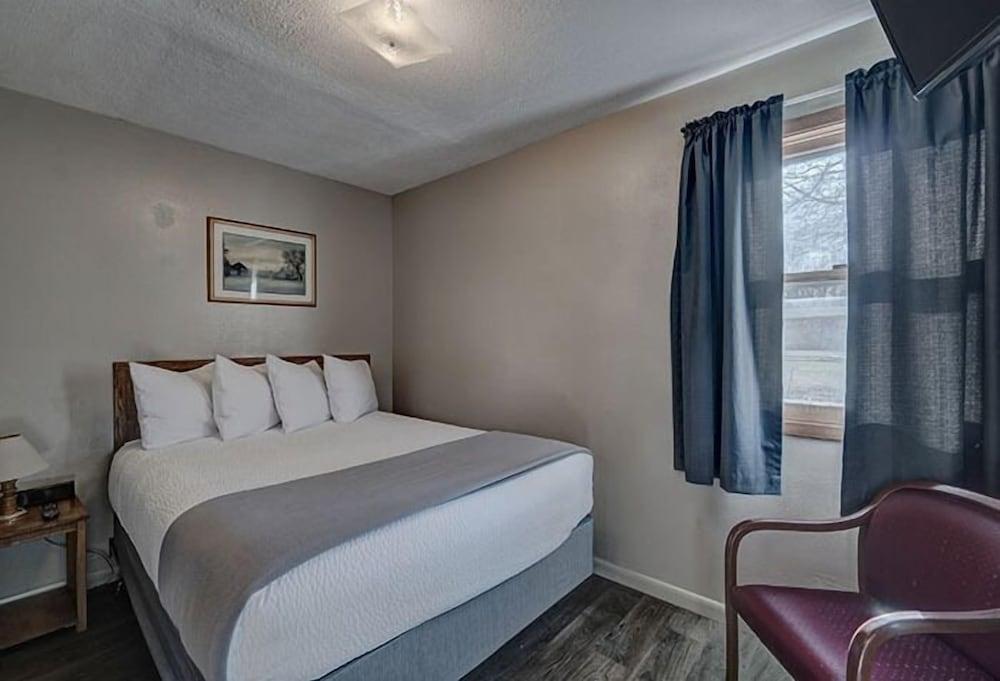 Canyon Lake Resort photo 7