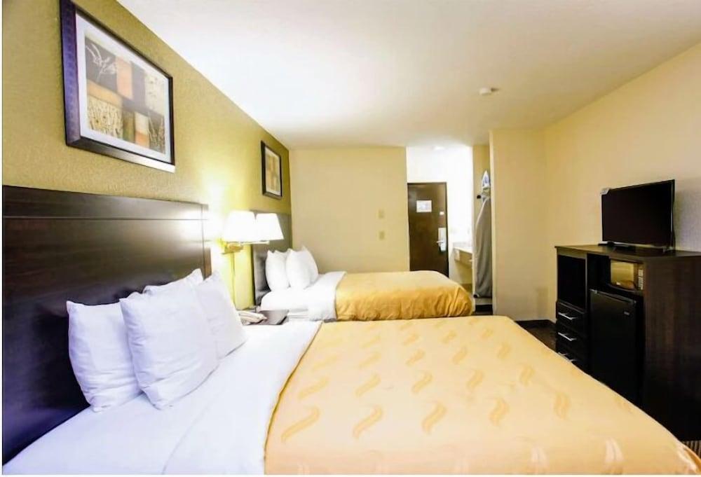 Cozy Inn photo 2