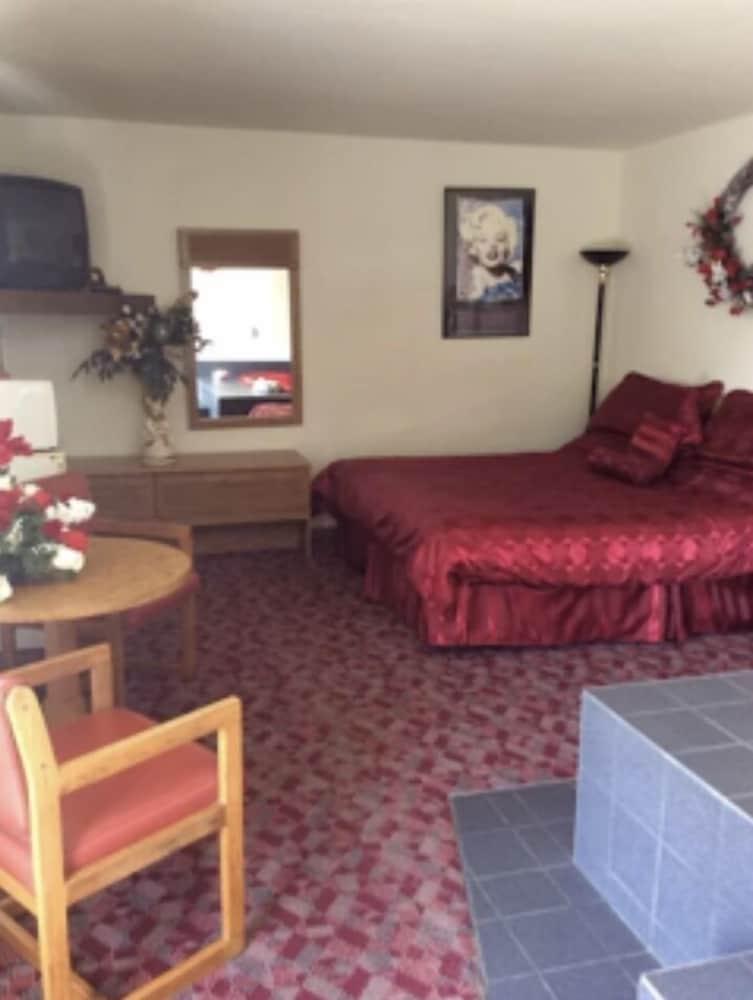 Spring Hill Motel photo 3