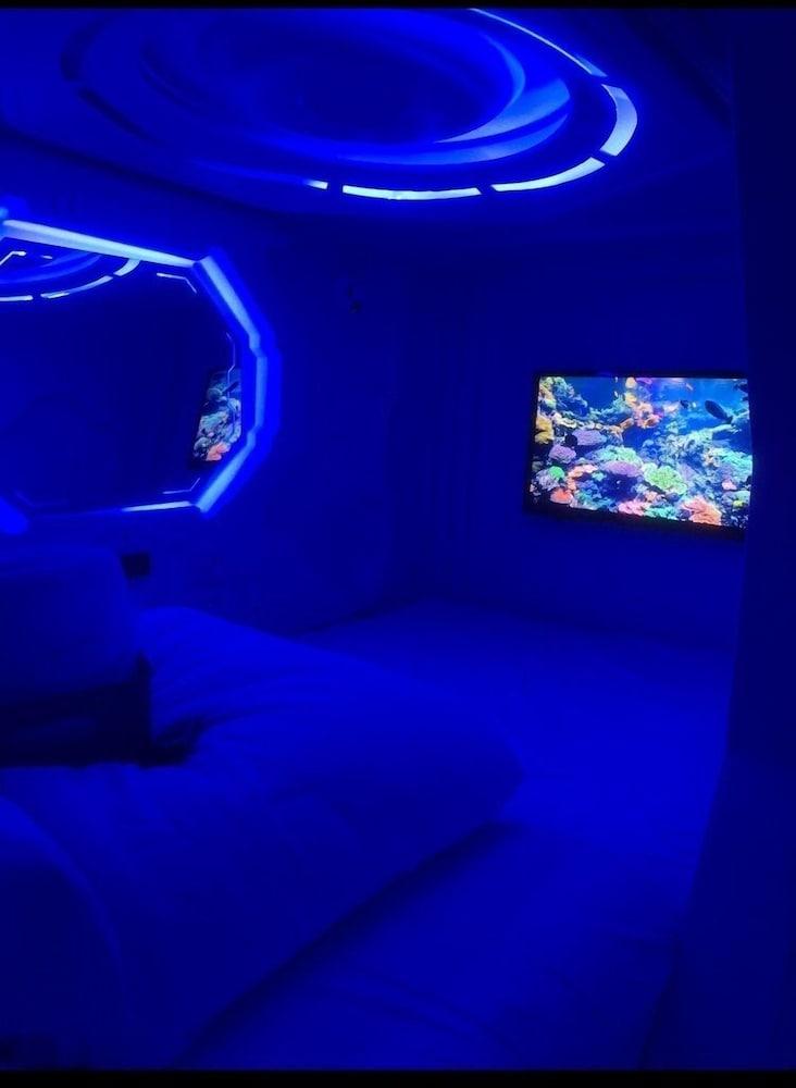 Luxury Stays - Hostel photo 31