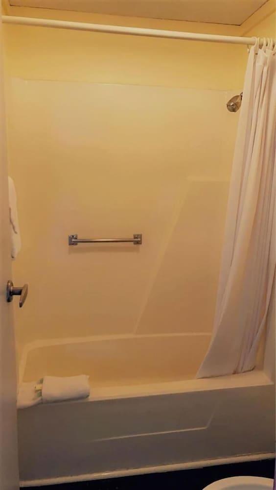 River Side Inn photo 29