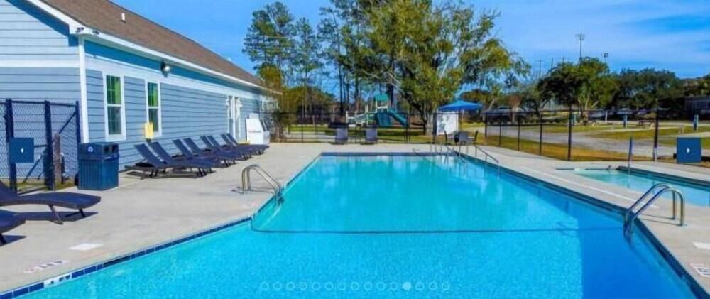 Hideaway RV Resort photo 9