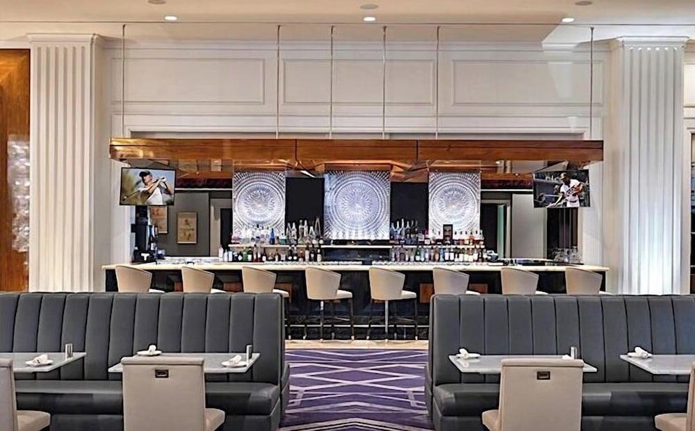 Trump Condo Hotel in Vegas photo 17