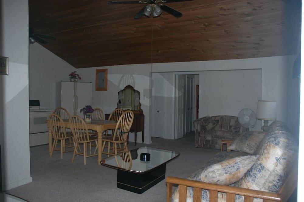 Channel Watefront Cottages photo 73