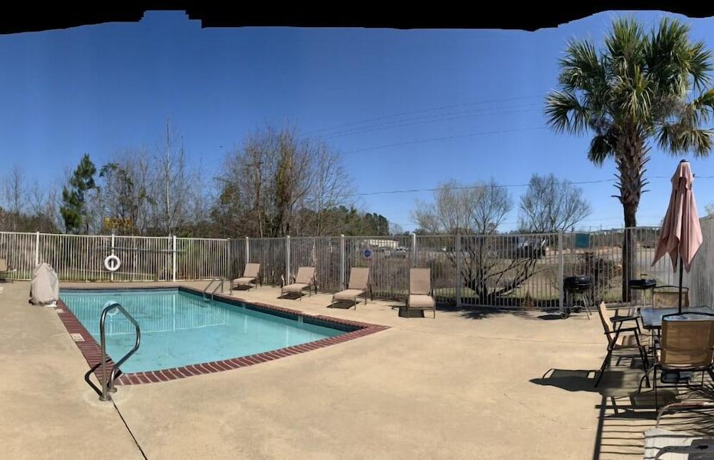 Rodeway Inn & Suites Winnfield photo 27