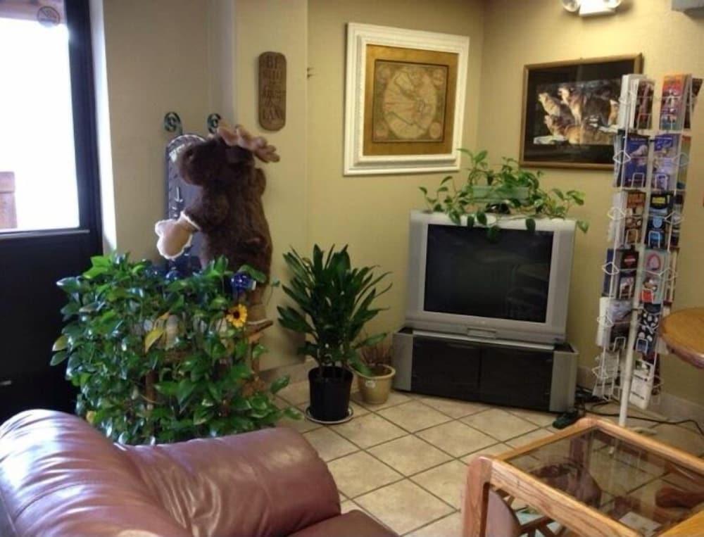 Anchorage Suites Lodge photo 2